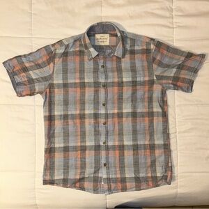 Casual Short Sleeved Plaid Button-Down